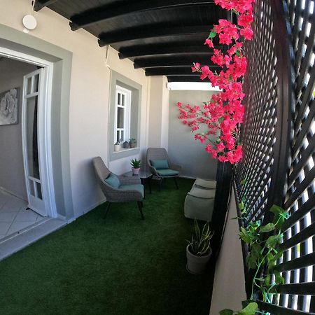 The Rock Luxury Homes Месарія Екстер'єр фото